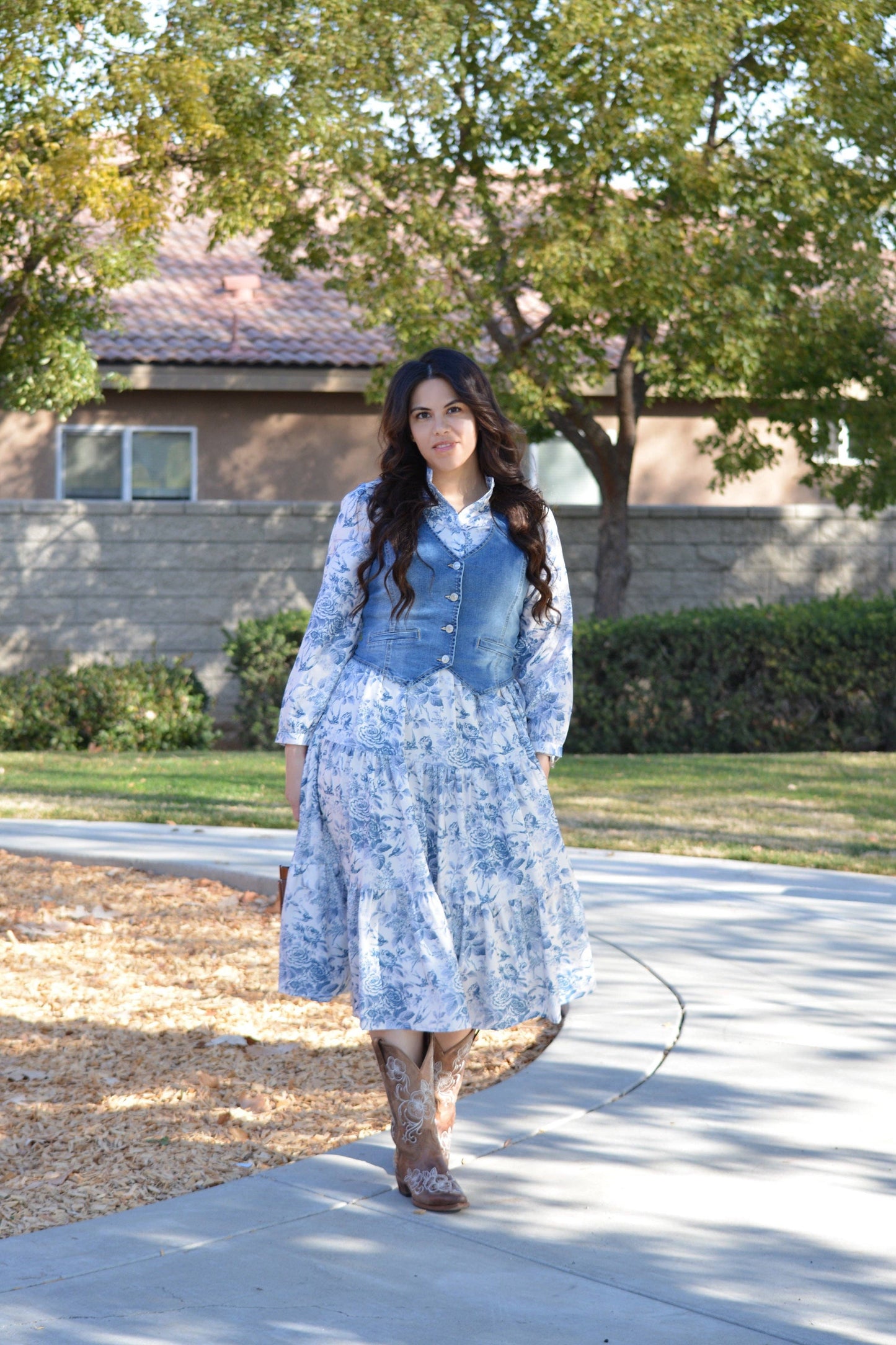 Areti Blue Floral Midi Dress